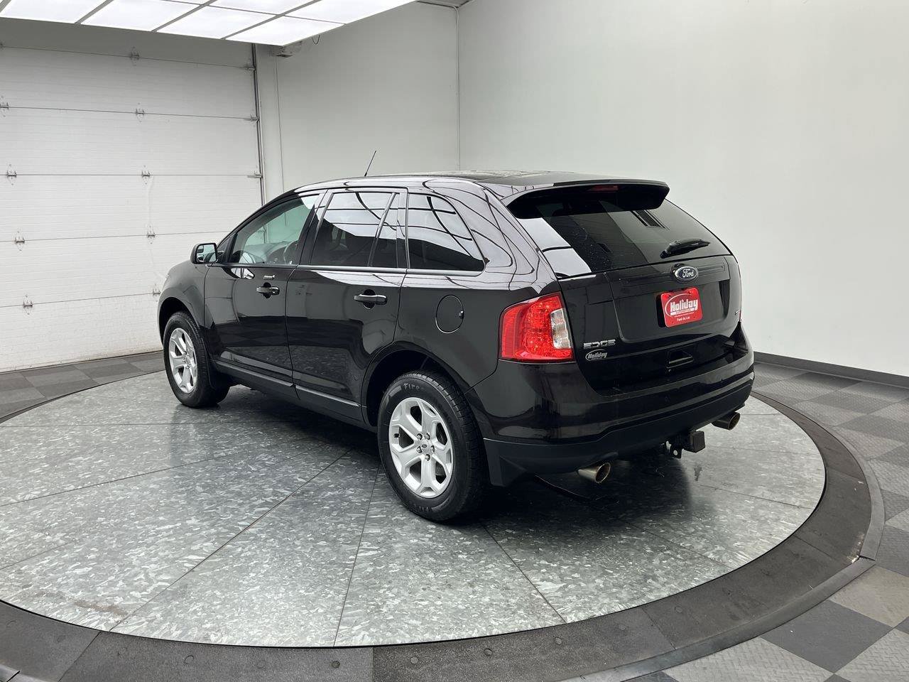 Used 2013 Ford Edge SEL FWD image 2