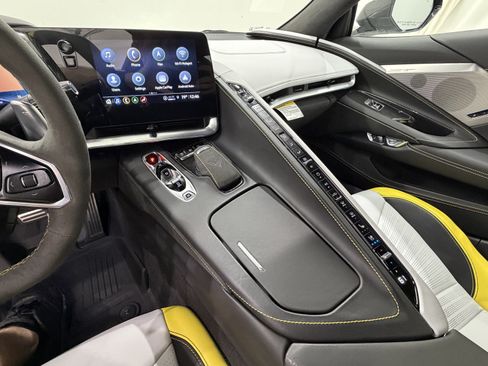 Used 2022 Chevrolet Corvette Stingray Premium Cpe RWD image 40