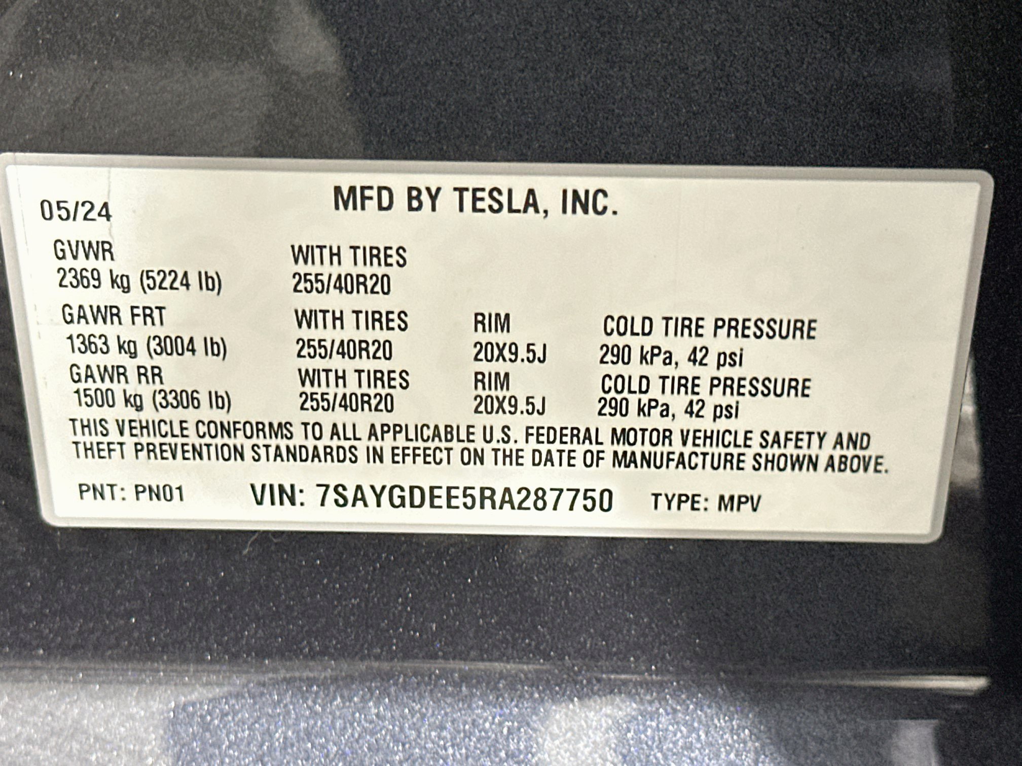 Used 2024 Tesla Model Y Long Range AWD/4WD image 12