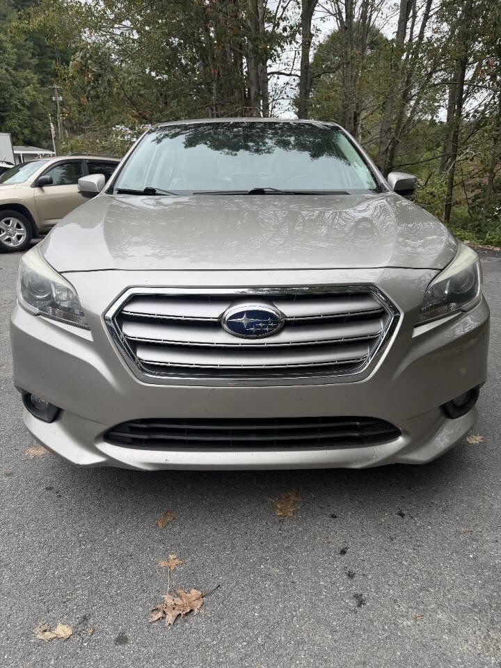 Used 2016 Subaru Legacy 2.5i Limited AWD/4WD image 3