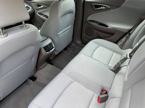Used 2024 Chevrolet Malibu LT image 13