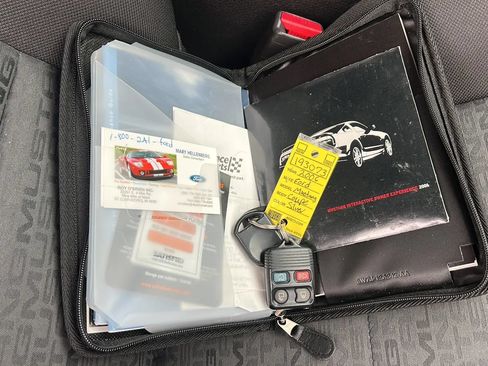 Used 2006 Ford Mustang Coupe RWD image 14