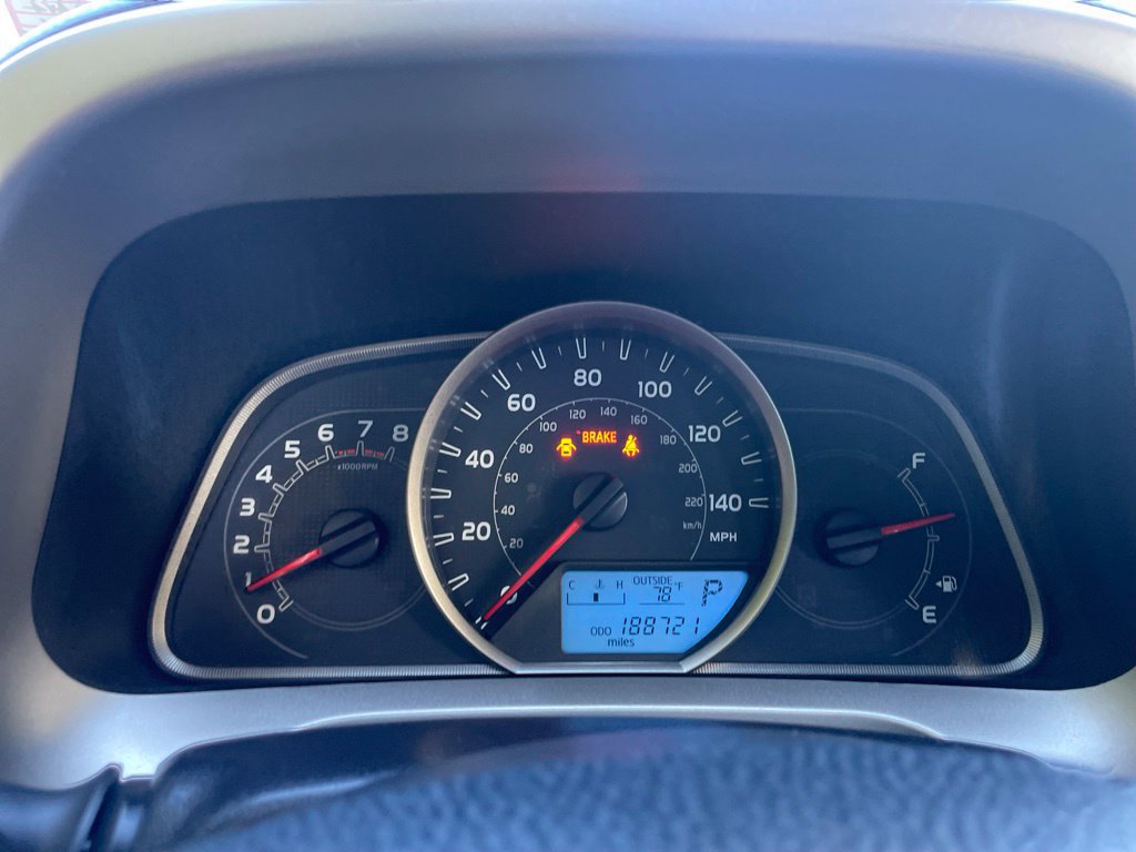 Used 2013 Toyota RAV4 LE AWD/4WD image 14