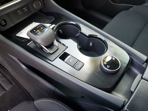 Certified 2025 Nissan Rogue S AWD/4WD image 33