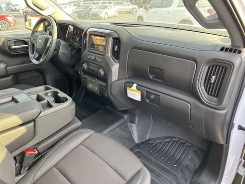 New 2026 Chevrolet Silverado 1500 W/T w/ WT Value Package AWD/4WD image 35