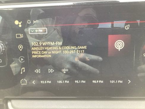 Used 2024 GMC Sierra 1500 AT4 w/ Technology Package image 27