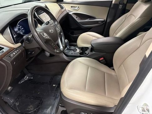 Used 2018 Hyundai Santa Fe Sport FWD image 16