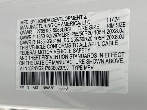 Certified 2025 Honda Pilot Touring image 36