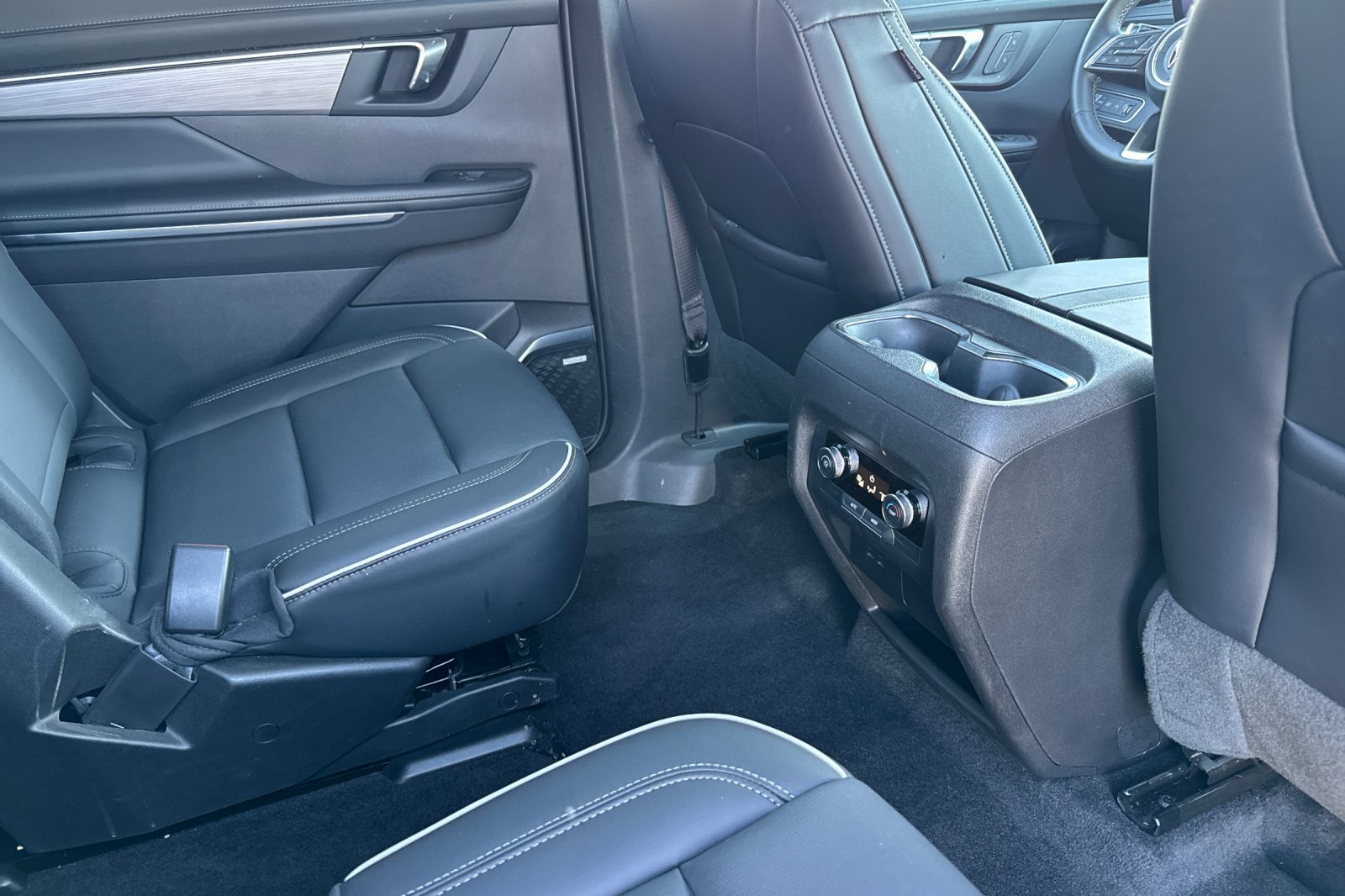 Used 2026 Buick Enclave Preferred FWD image 19
