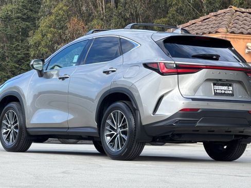 Used 2025 Lexus NX 250 FWD w/ Accessory Package (Z2) image 3
