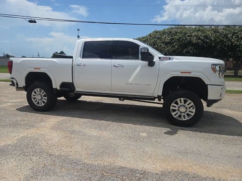 Used 2022 GMC Sierra 2500 Denali w/ Denali Ultimate Package AWD/4WD image 12