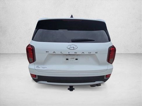 Used 2022 Hyundai Palisade SEL w/ Premium Package FWD image 7
