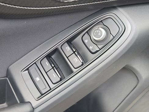 Certified 2023 Subaru Crosstrek 2.0i Premium AWD/4WD image 19