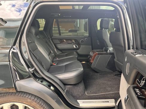 Used 2019 Land Rover Range Rover Long Wheelbase Supercharged AWD/4WD image 24