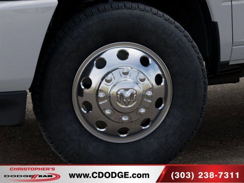 New 2026 RAM 3500 Laramie w/ Sport Appearance Package AWD/4WD image 8