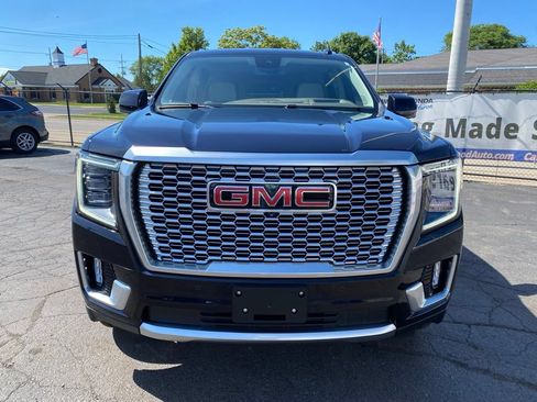 Used 2024 GMC Yukon XL Denali AWD/4WD image 8
