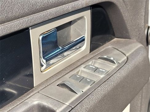 Used 2011 Ford F150 FX4 w/ FX Luxury Pkg image 22