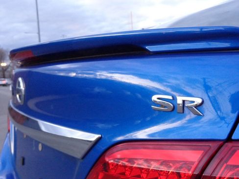 Used 2015 Nissan Sentra SR w/ Navigation Package image 20