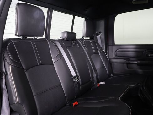 Used 2024 RAM 3500 Limited image 31