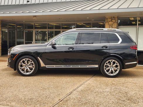 Used 2026 BMW X7 xDrive40i AWD/4WD image 4