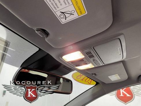 Used 2018 Honda CR-V EX-L image 18