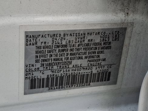 Used 2024 Nissan Sentra SV FWD image 25