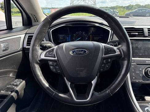 Used 2014 Ford Fusion Titanium AWD/4WD image 20