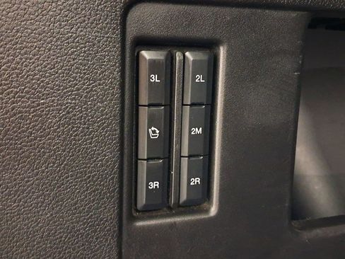 Used 2018 Ford Expedition Platinum image 42