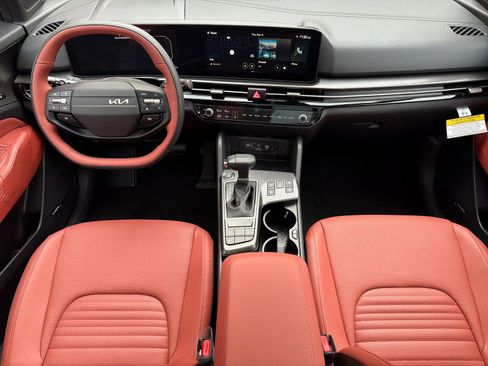 New 2026 Kia Sportage SX image 13