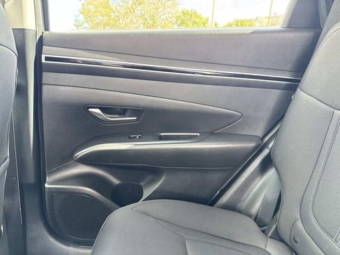 Used 2023 Hyundai Tucson SEL image 17