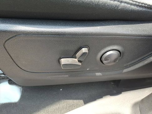 Used 2022 RAM 1500 Big Horn AWD/4WD image 25