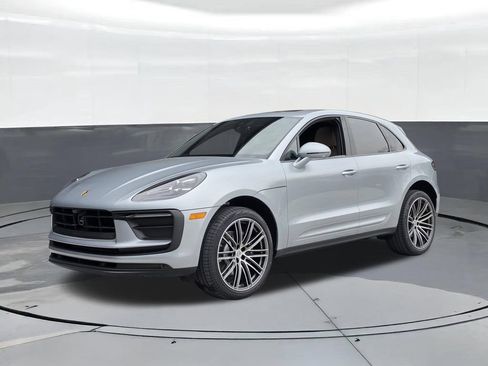 New 2026 Porsche Macan AWD/4WD image 1