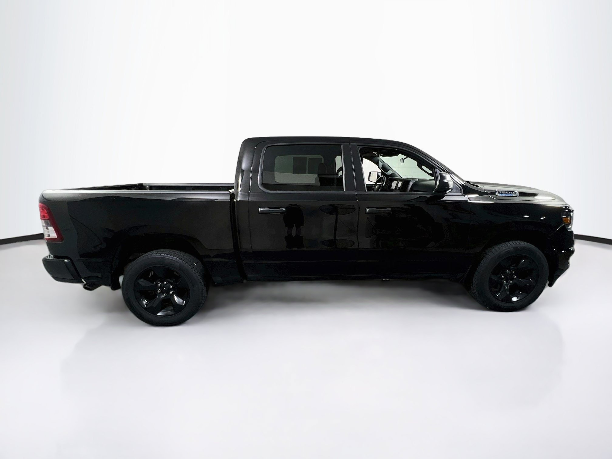 Used 2023 RAM 1500 Tradesman w/ Night Edition AWD/4WD image 4