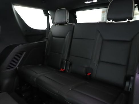 Used 2022 GMC Yukon SLT w/ Max Trailering Package AWD/4WD image 29