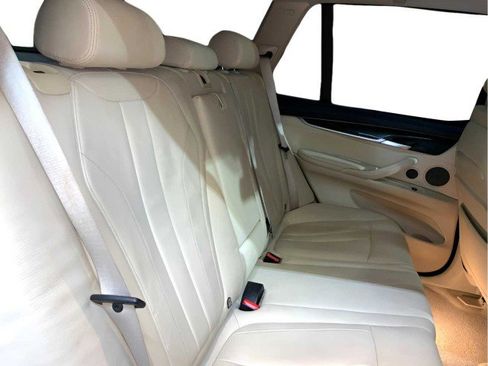 Used 2015 BMW X5 xDrive50i image 38