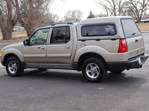 Used 2004 Ford Explorer Sport Trac XLT image 8