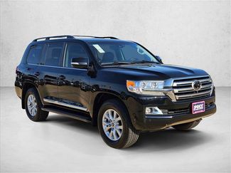 Used 2020 Toyota Land Cruiser video 3