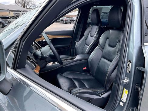 Used 2020 Volvo XC90 T8 Inscription AWD/4WD image 32