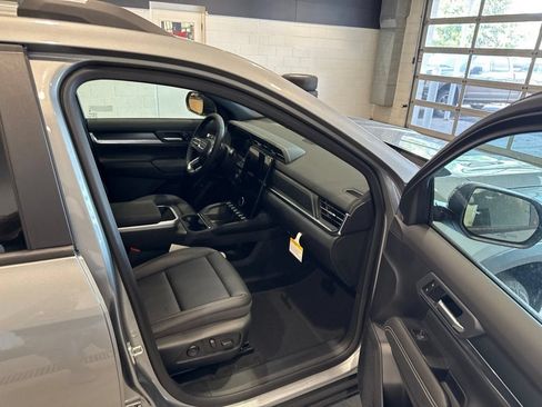 New 2026 GMC Terrain Elevation w/ Elevation Premium Package AWD/4WD image 12