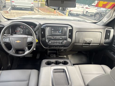 Used 2019 Chevrolet Silverado 1500 W/T RWD image 27