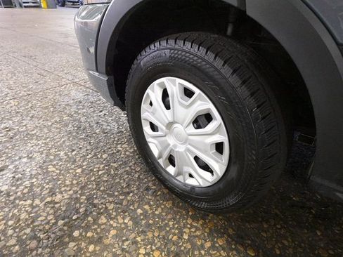 Used 2024 Ford E-Transit 148 High Roof image 28