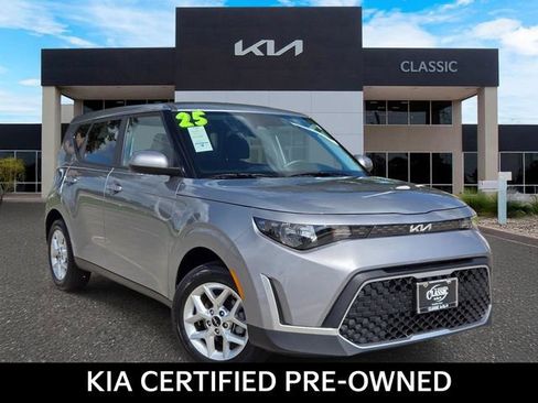 Certified 2025 Kia Soul LX w/ LX Technology Package FWD image 1