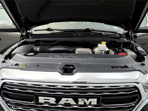 Used 2019 RAM 1500 Limited AWD/4WD image 13