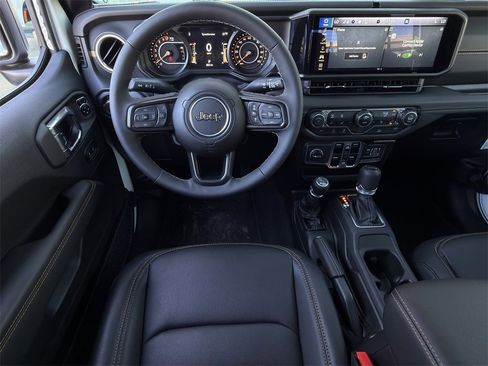 New 2025 Jeep Gladiator Sport image 11