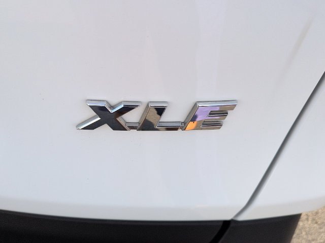 Certified 2025 Toyota RAV4 XLE FWD image 12