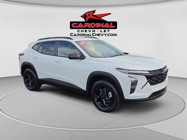 New 2026 Chevrolet Trax LT w/ Driver Confidence Package FWD image 1