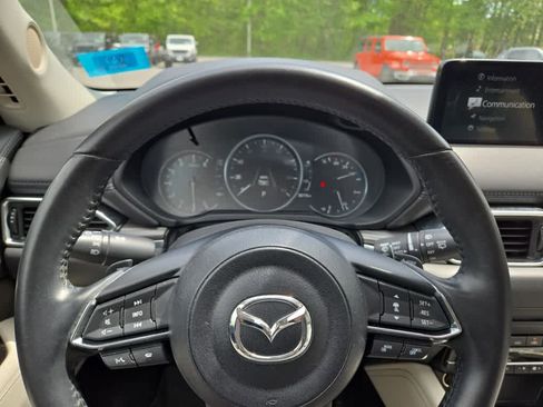 Used 2023 MAZDA CX-5 AWD 2.5 S w/ Premium Package image 11