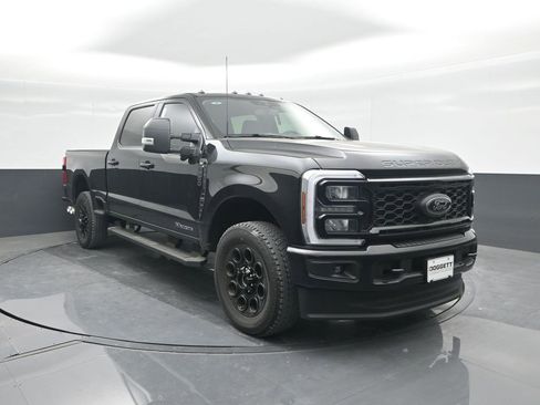 New 2026 Ford F250 XLT w/ XLT Premium Package image 8