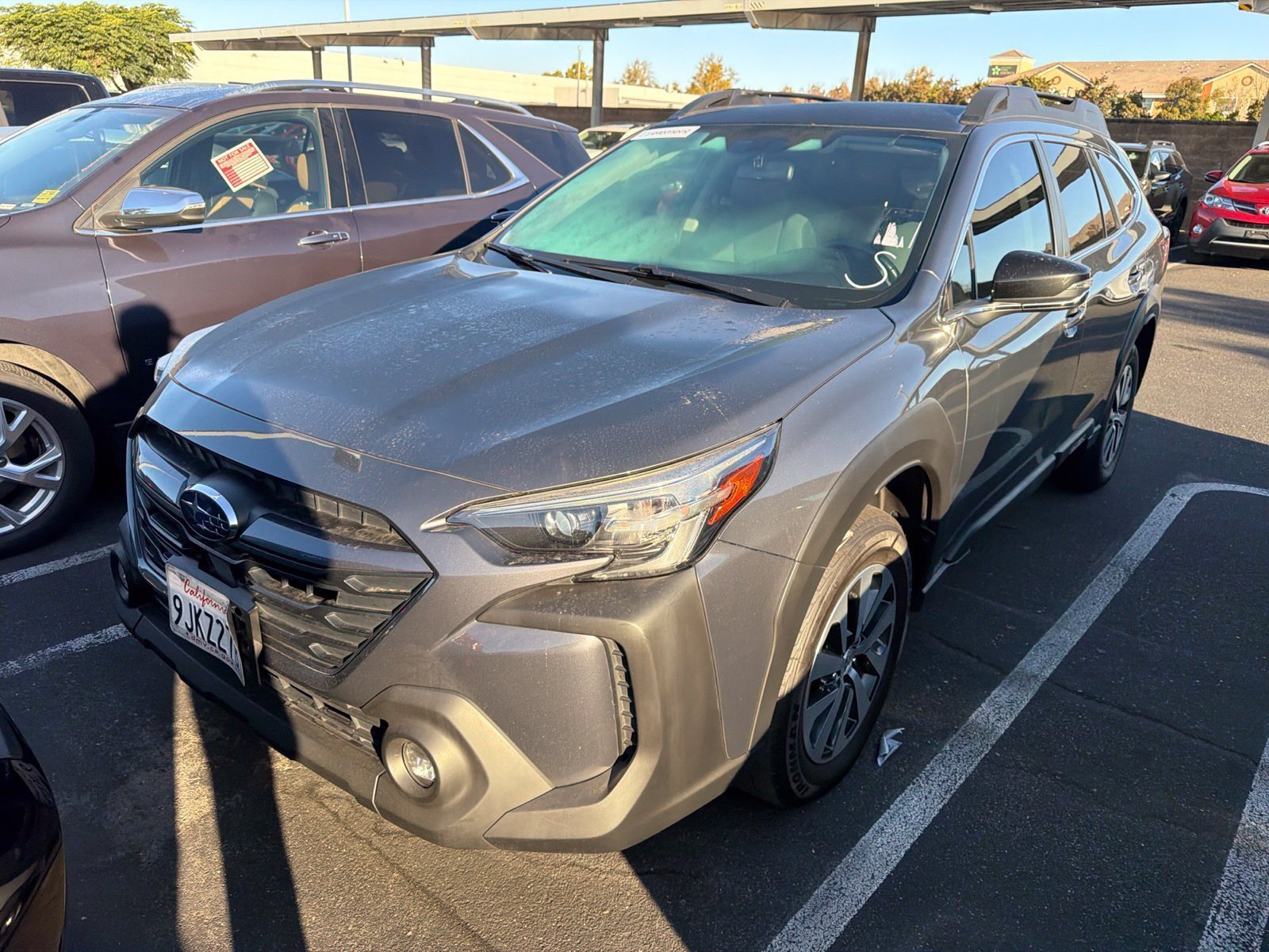 Used 2024 Subaru Outback Premium AWD/4WD image 3