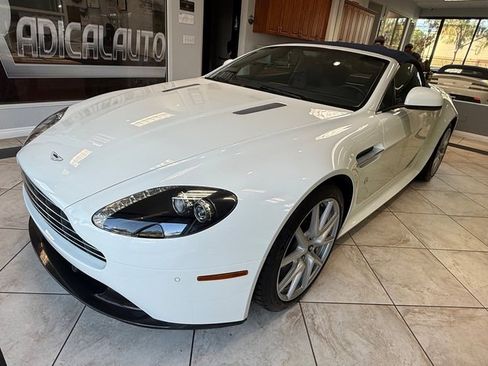 Used 2012 Aston Martin V8 Vantage S image 6